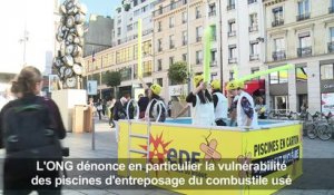 Nucléaire: Greenpeace dénonce des "piscines en carton"