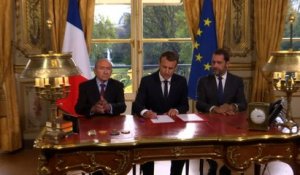 Macron signe la loi antiterroriste
