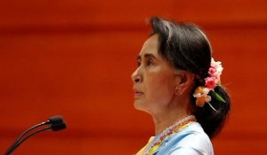 La Prix Nobel chez les Rohingyas