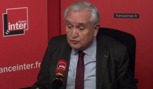 Jean-Pierre Raffarin : "la position de Macron sur l'Europe nous convient"
