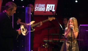 Gloria et Julien Clerc - La chanson d'Emilie Jolie et du grand oiseau (LIVE) - Le Grand Studio RTL