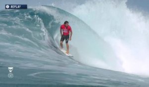 Adrénaline - Surf : Jeremy Flores with a Spectacular Top Excellent Scored Wave vs. K.Igarashi