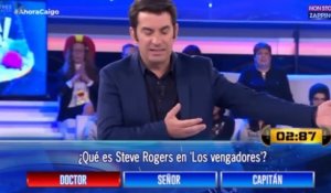 Ce candidat perd à un jeu télé alors que la réponse... est sur son t-shirt (vidéo)