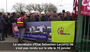 Manifestation devant la centrale de Fessenheim