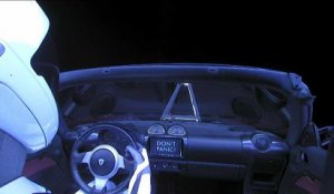 Quand Musk envoie sa Tesla dans l'espace : revivez le décollage de Falcon Heavy