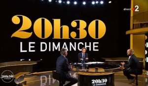 Entre malaise et fou-rire, regardez comment Michel Denisot a totalement déstabilisé Laurent Delahousse