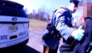 Etats-Unis : Un policier fait une fouille rectale à un suspect en pleine rue (Vidéo)