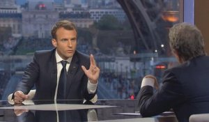 Macron justifie des frappes "légitimes" et "réussies"