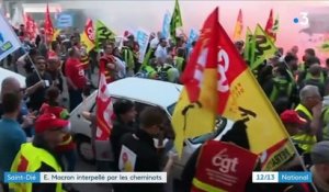 Vosges : Emmanuel Macron interpellé par des cheminots de la SNCF