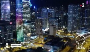 Les néons disparaissent peu à peu de Hong Kong