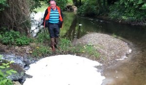 Des milliers de litres de crème fraîche dans la rivière la Valière