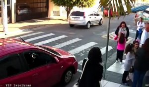 (Choc) Une mère de famille abat un braqueur devant une école