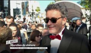 Pawel Pawlikowski réalisateur de "Cold War" monte les marches avec un pied cassé - Cannes 2018