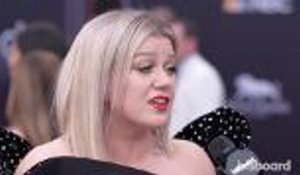 Kelly Clarkson On Hosting This Year's Billboard Music Awards | BBMAs 2018