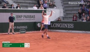 Roland-Garros : Alexandfre Muller s'est imposé face Akira Santillan 1/6 6/3 0/6