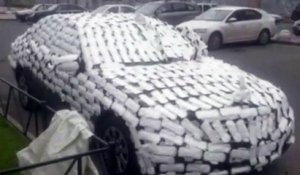 La Blague Russe Du Pipi Sur La Voiture Enneigee Tellement Drole Sur Orange Videos