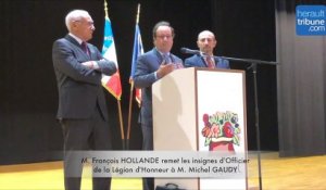 FLORENSAC - Remise Légion d'honneur à Michel Gaudy par Francois Hollande