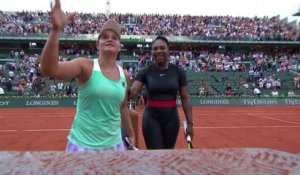 Roland-Garros : Serena Wiliams rejoint le troisième tour au bout de la nuit