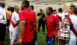 Le Pérou, champion du Mondial de football... des prisonniers