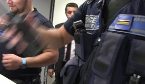 Les policiers municipaux de Saint-Etienne toujours armés de leurs caméras-piétons