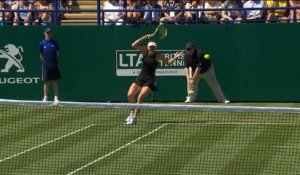 Eastbourne - Wozniacki domine Kerber et file en finale