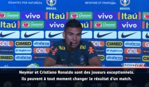 Brésil - Casemiro : "Neymar, Messi et Cristiano Ronaldo viennent d'un autre monde"