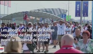 France - Argentine : Une marée de supporters argentins devant le stade (mais il y a un coq français)