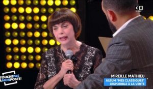 Mireille Mathieu en larmes en évoquant la mort de sa maman, 19 novembre 2018