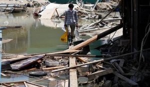 Inondations au Japon : plus de 156 morts et 35 °C à l'ombre