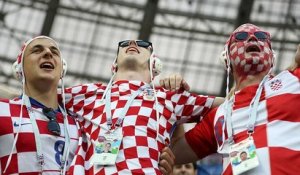 Mondial : le mystère du bonnet de water-polo des supporteurs croates
