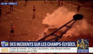 Coupe du monde: plusieurs vitrines prises pour cibles par des casseurs dans le haut des Champs-Elysées