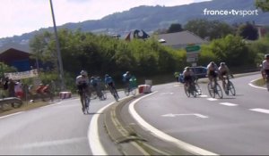 Tour de France 2018 : Les coureurs s'amusent à saute-mouton  !