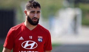 Lyon - Genesio : "Trop tôt pour être sûr que Fekir va rester"