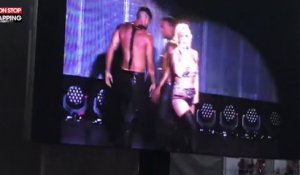 Britney Spears complètement perdue en plein concert (Vidéo)