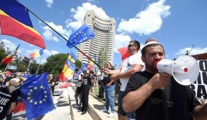Les roumains vivant à l'étranger manifestent contre la corruption