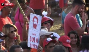 Brésil : le prisonnier Lula candidat à la présidentielle