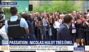 Passation de pouvoir: Nicolas Hulot très ému pendant son discours