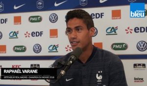 Raphaël Varane : "Qu'on me cite parmi les candidats pour le Ballon d'or, c'est déjà extraordinaire !"