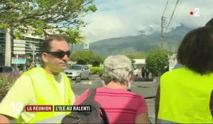 La Réunion : l’île tourne au ralenti