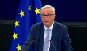 Juncker veut promouvoir l'euro pour défier le dollar