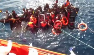 Des migrants sauvés au large de l'Espagne