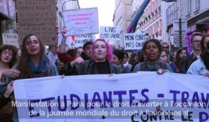 Manifestation à Paris pour le droit à l'avortement