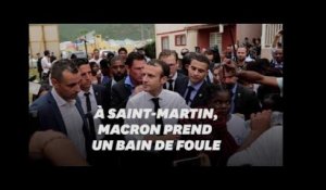 A Saint-Martin, Macron prend de cours son service de sécurité pour rencontrer des sinistrés d'Irma