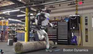 Ce robot fait du Parkour et saute tout seul !