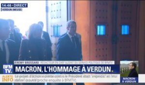 L'arrivée d'Emmanuel Macron au mémorial de Verdun