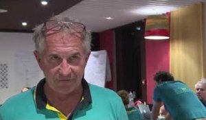Jacques CARAES, directeur de course, à propos de l'échouement d'Alex THOMSON - Hugo Boss
