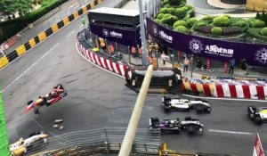 Accident impressionnant en F3 de Sophia Flöersch, au Grand Prix de Macao