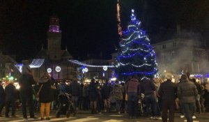 Vire : illumination du sapin de Noël 2018