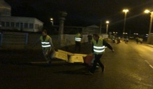 200 Gilets jaunes au dépôt pétrolier du Mans