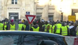 Gilets jaunes: à Bordeaux, la manifestation se déroule dans le calme